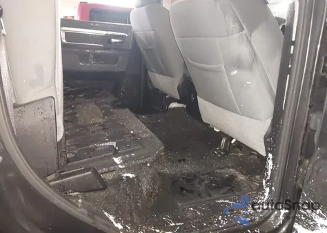 2015 Ram 1500 Big Horn из США, поврежденный, VIN 1C6RR7LT4FS716481